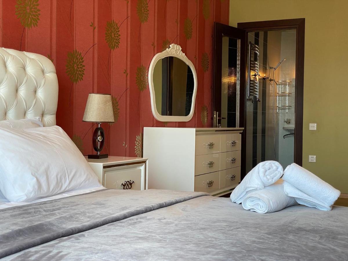 Megafun Apartment Baku Ngoại thất bức ảnh