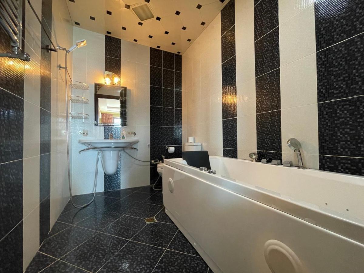 Megafun Apartment Baku Ngoại thất bức ảnh